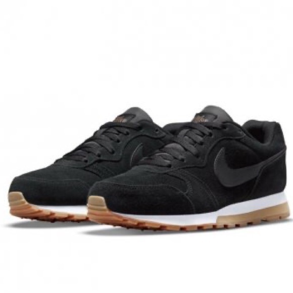 Nike Shoes - NIB Nike MD Runner 2 SE Sneakers Black Sz 7